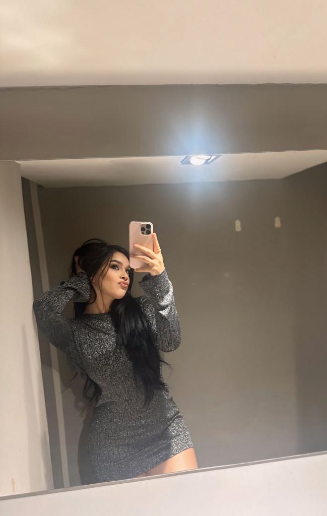 642734101: Chica busca chico en La Coruña