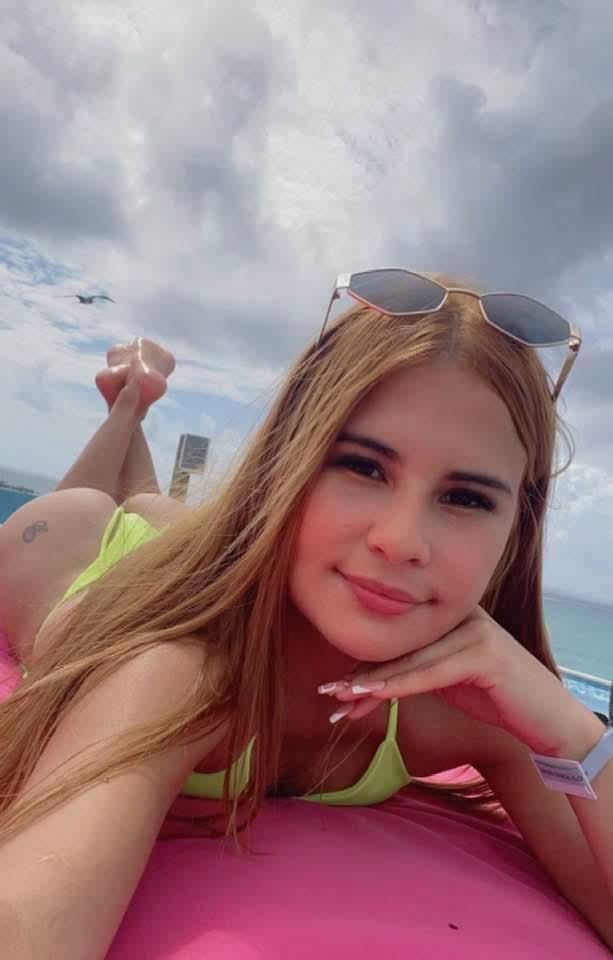 641389731: Chica busca chico en La Coruña