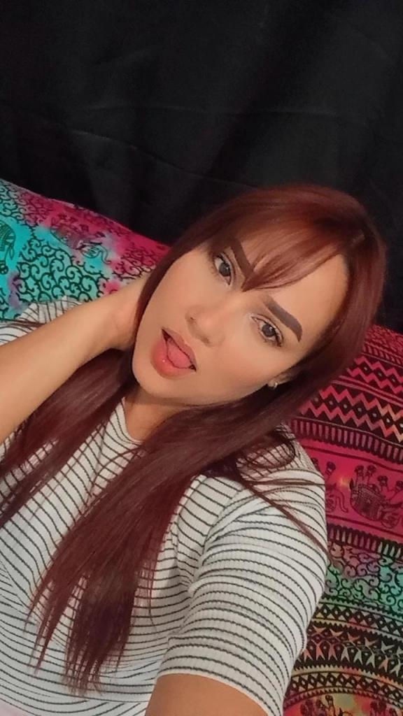 Chica busca chico en Sevilla: 