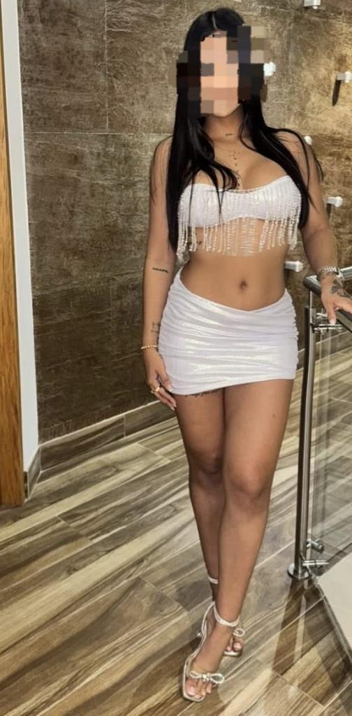 Chica busca chico en Cádiz: 