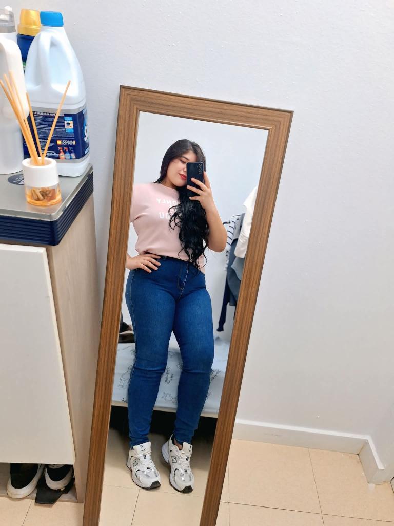 Chica busca chico en Tenerife: 