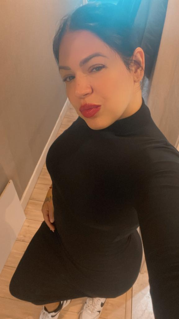 Chica busca chico en Madrid: 