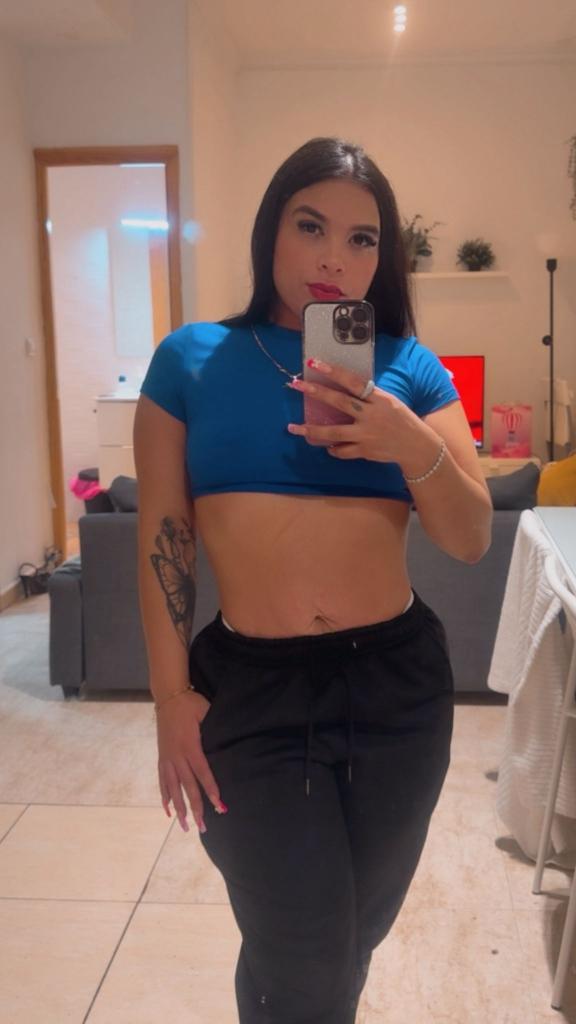 Chica busca chico en Cádiz: 