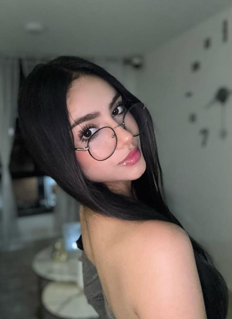 Chica busca chico en La Coruña: 