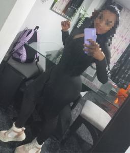 613477235: Chica busca chico en Badajoz