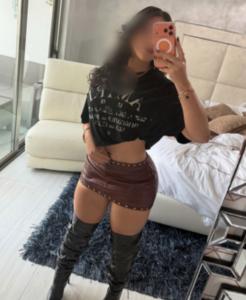 614894438: Chica busca chico en Cádiz