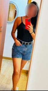 614225300: Chica busca chico en Zaragoza