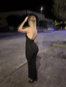 614930321: Chica busca chico en Málaga