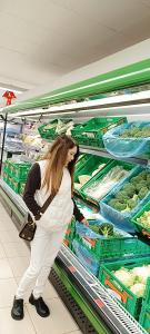 634205863: Chica busca chico en Barcelona