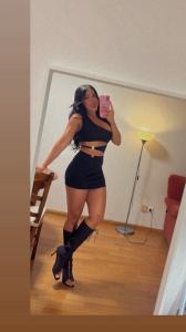 642082037: Chica busca chico en Zaragoza