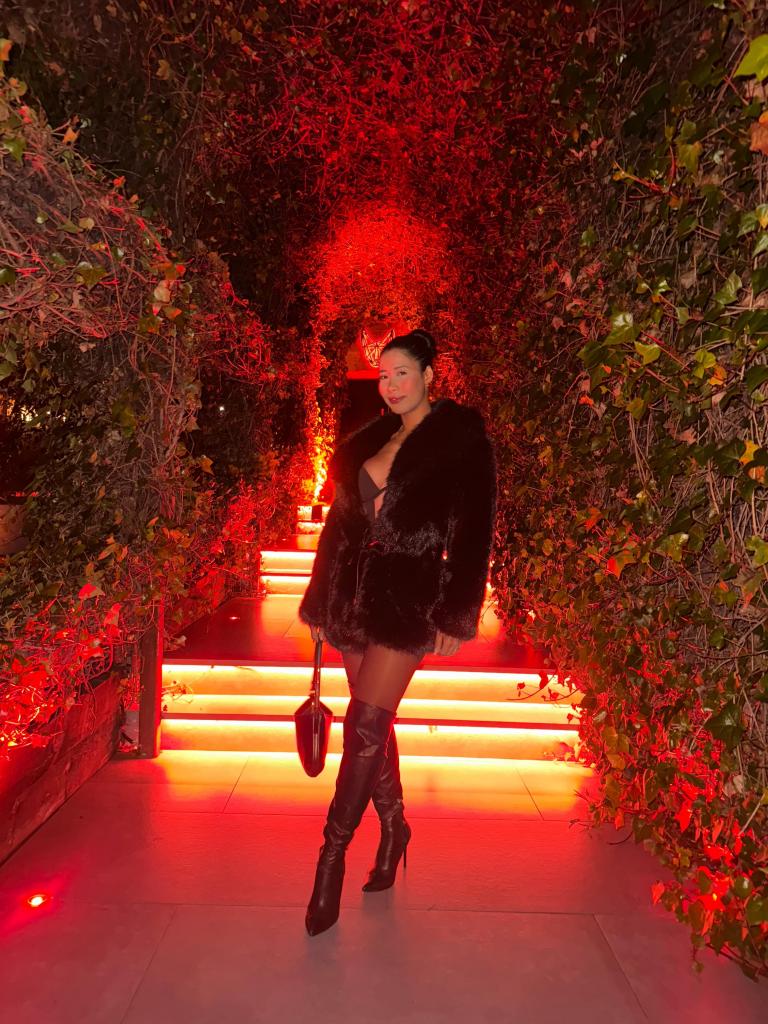 665856694: Chica busca chico en Málaga