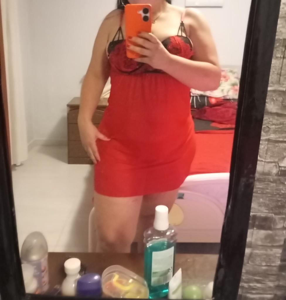 Chica busca chico en Ibiza: 