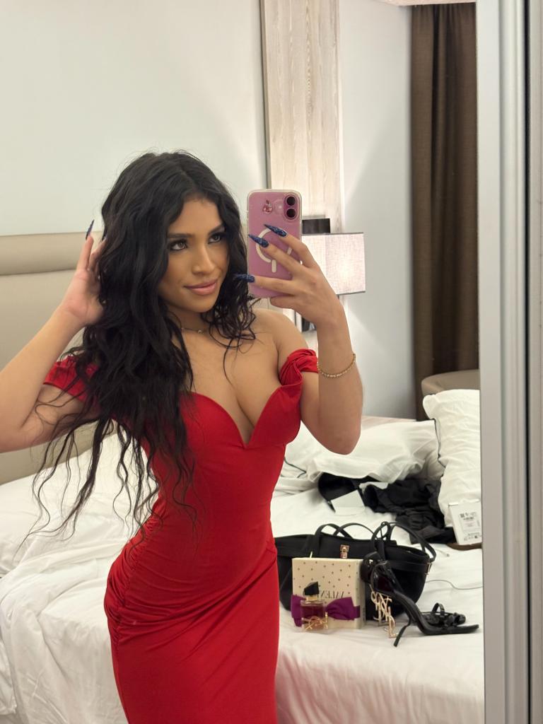 Chica busca chico en Alicante: 