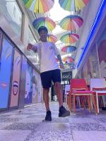 610594430: Chico busca chica en Málaga