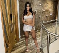 613803320: Chica busca chico en Cádiz