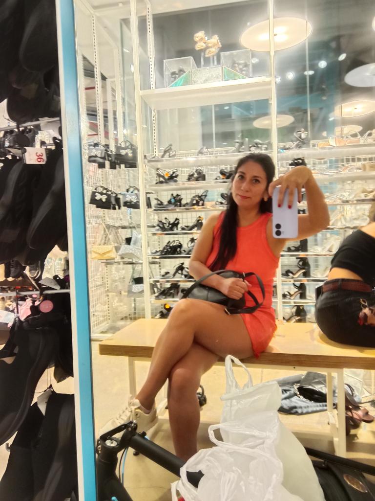 Chica busca chico en Valencia: 