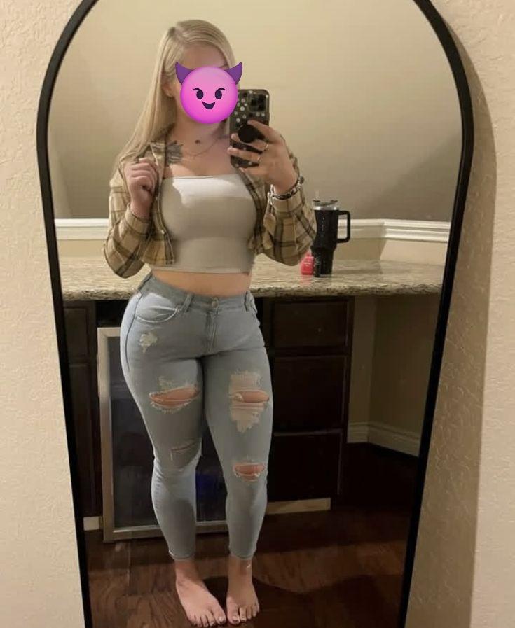 Chica busca chico en Cádiz: 