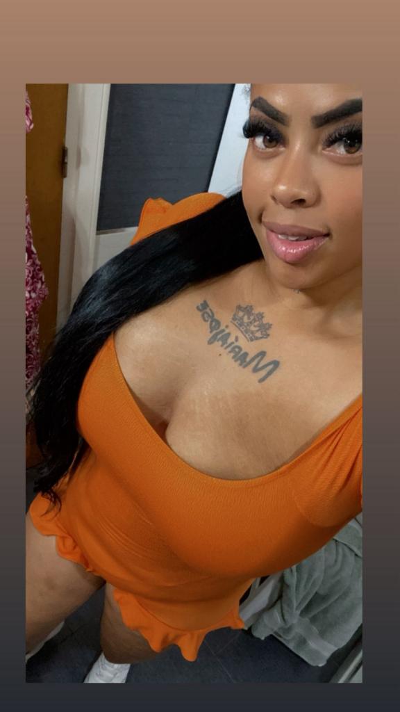 711250104: Chica busca chico en Alicante