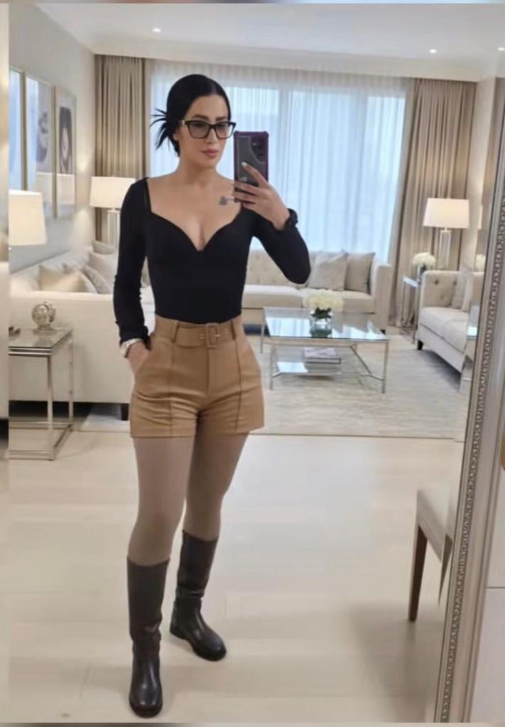 Chica busca chico en Almería: 