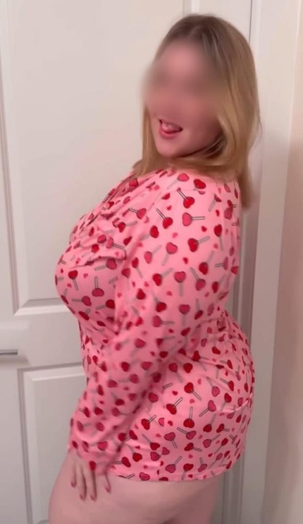 604372989: Chica busca chico en Madrid