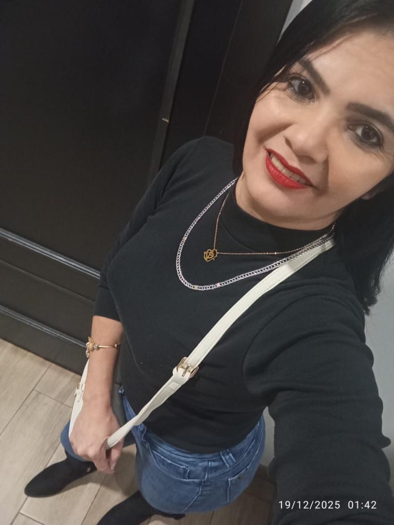 613792572: Chica busca chico en Valencia