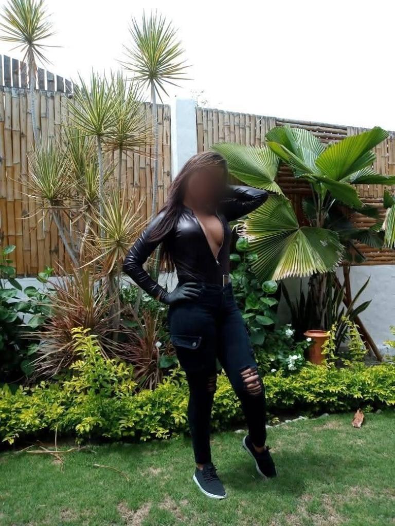 674616535: Chica busca chico en Jaén