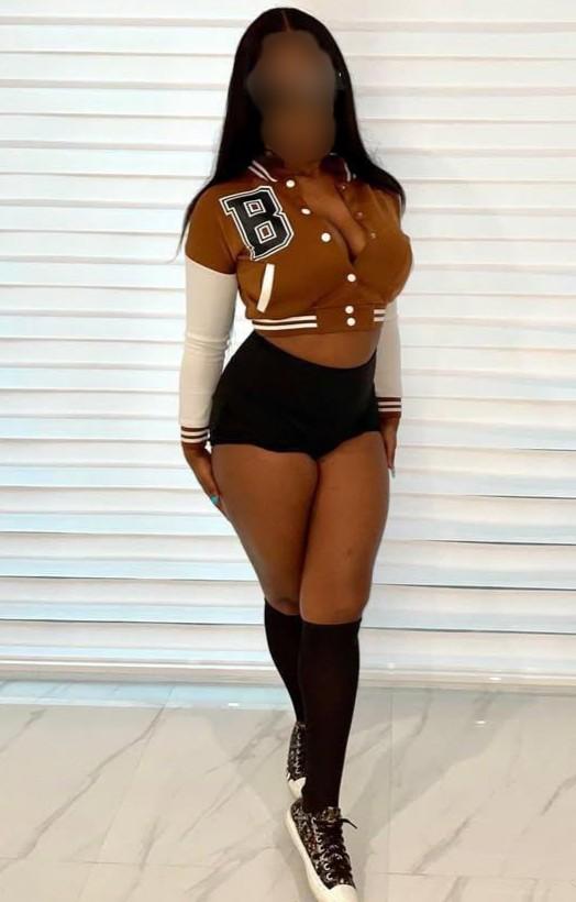 634043430: Chica busca chico en Tarragona