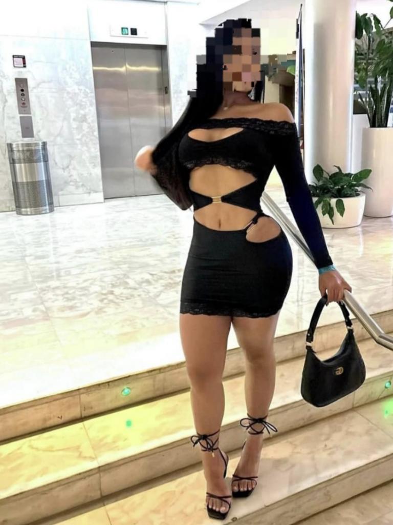 Chica busca chico en Cádiz: 