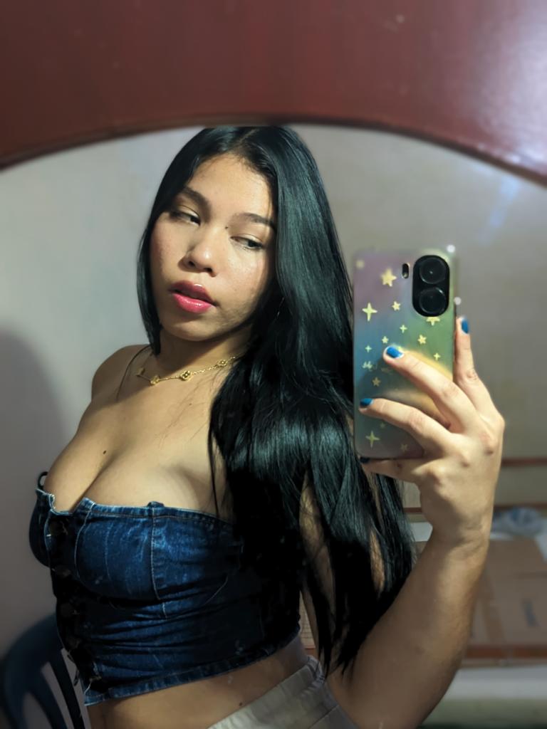 672961870: Chica busca chico en León