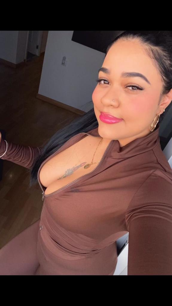 613215385: Chica busca chico en Alicante