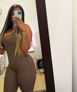 643825457: Chica busca chico en Huesca