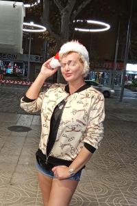 677946855: Chica busca chico en Alicante