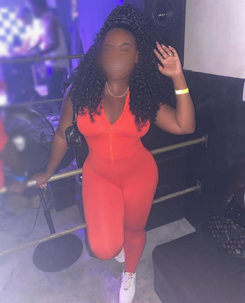 Chica busca chico en Jaén: 