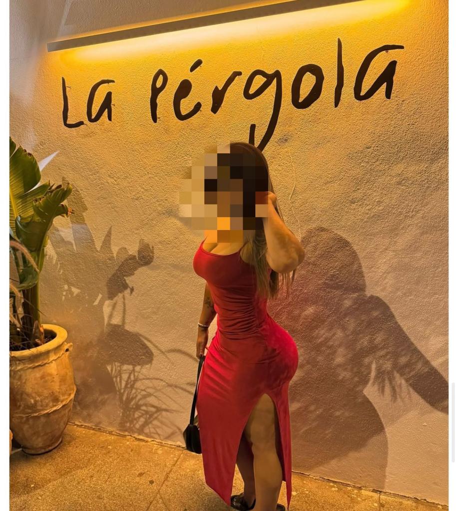Chica busca chico en Tenerife: 