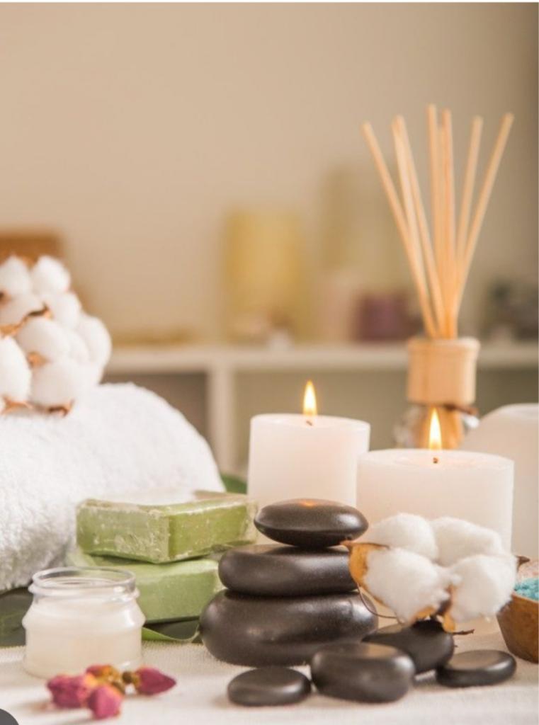 614606891: Chica busca chico en Valencia