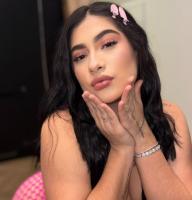 614929372: Chica busca chico en Madrid