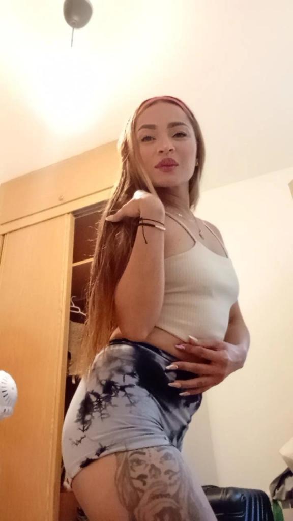 614181687: Chica busca chico en Murcia