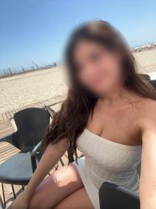 623594886: Chica busca chico en Madrid