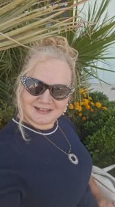 642521769: Chica busca chico en Almería