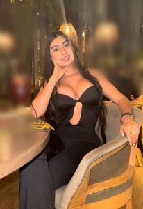 Chica busca chico en Granada: 