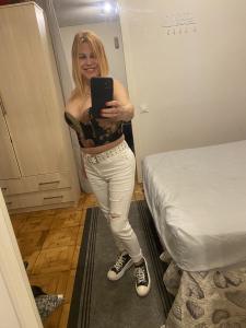 Chica busca chico en Asturias: 