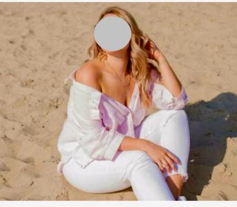 632931598: Chica busca chico en Barcelona