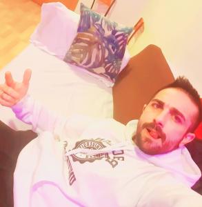 Chico busca chica en Madrid: 