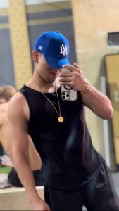 Chico busca chica en Valencia: 