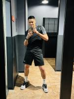 614772935: Chico busca chica en Sevilla