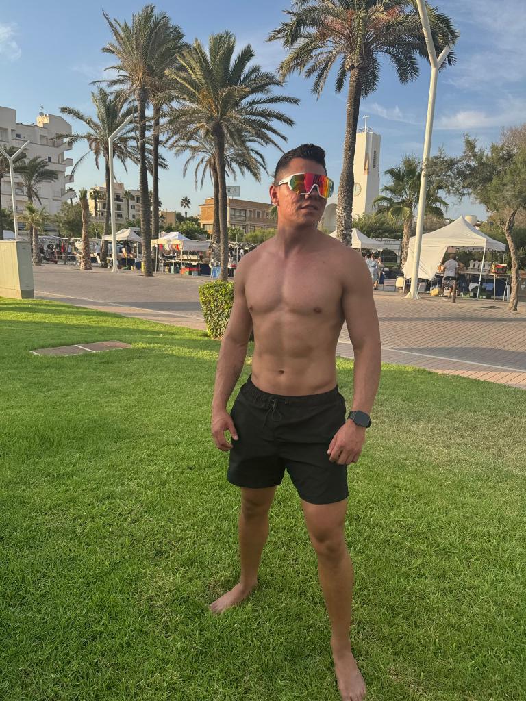 623742491: Chico busca chica en Madrid