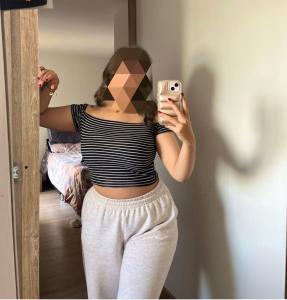 674974377: Chica busca chico en Madrid