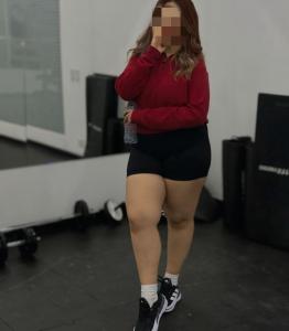 674974377: Chica busca chico en Madrid