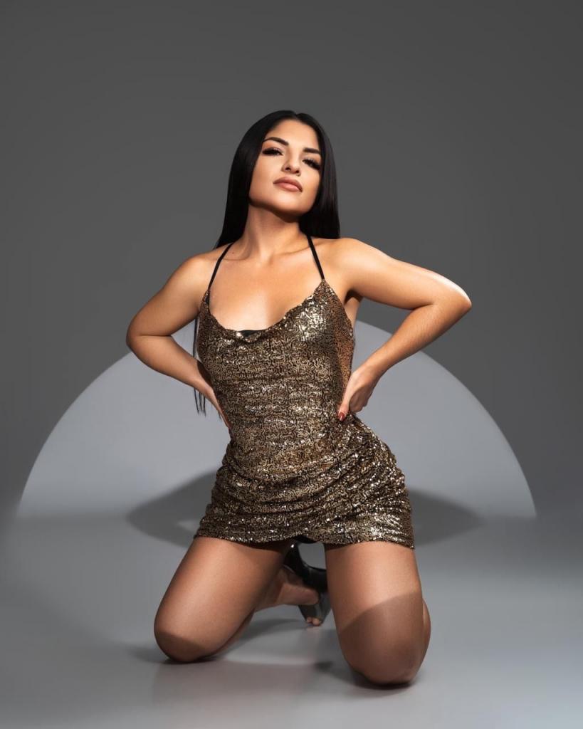 641868439: Chica busca chico en Madrid