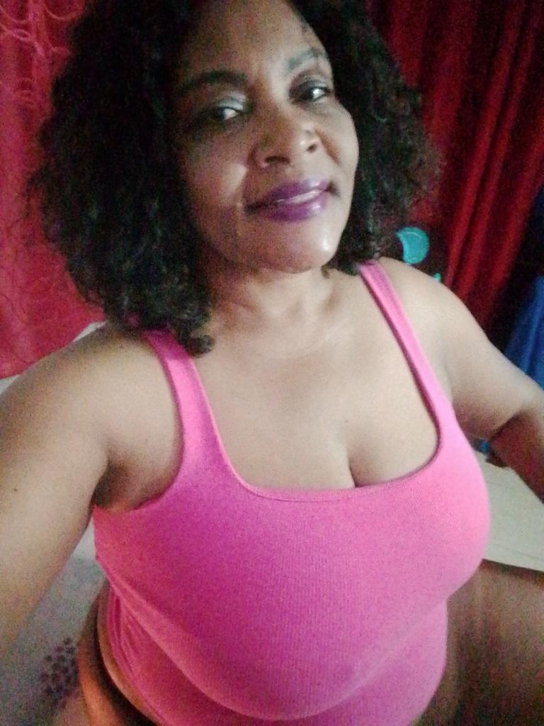 Chica busca chico en Mallorca: 